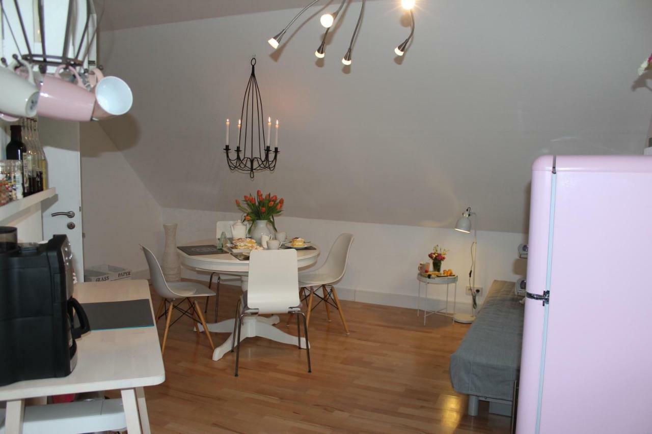 Ferienwohnung Im Tuermchen Oberfell Exteriér fotografie