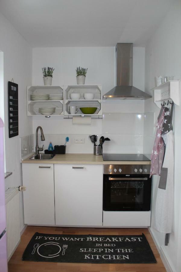 Ferienwohnung Im Tuermchen Oberfell Exteriér fotografie