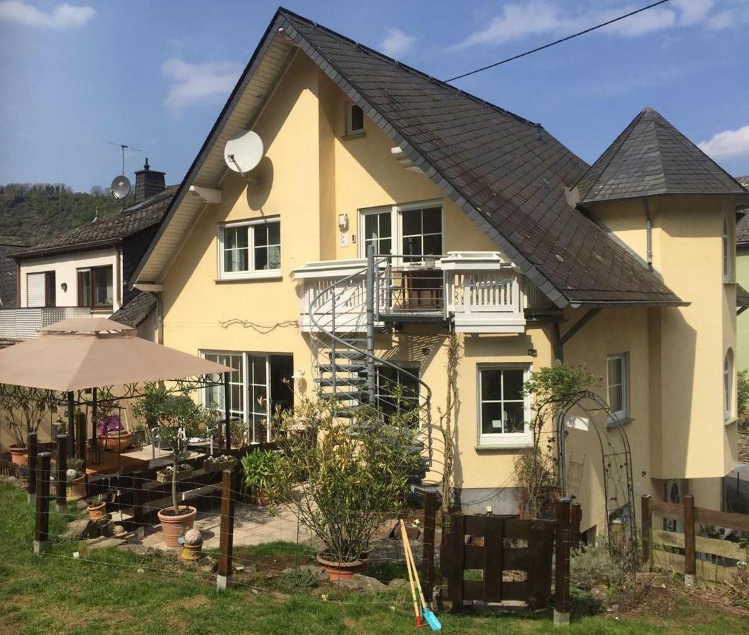 Ferienwohnung Im Tuermchen Oberfell Exteriér fotografie